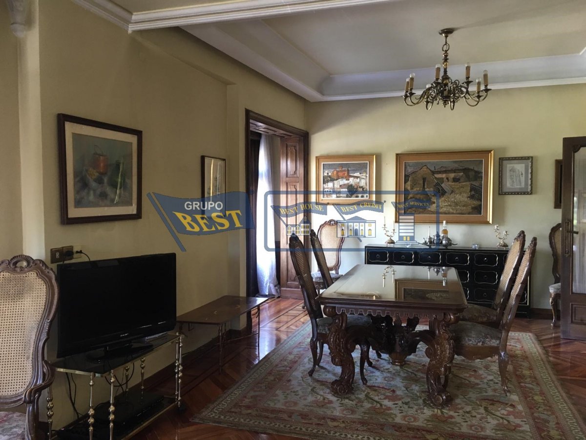 Piso en Calle Santa Nonia 14 (Mercado)